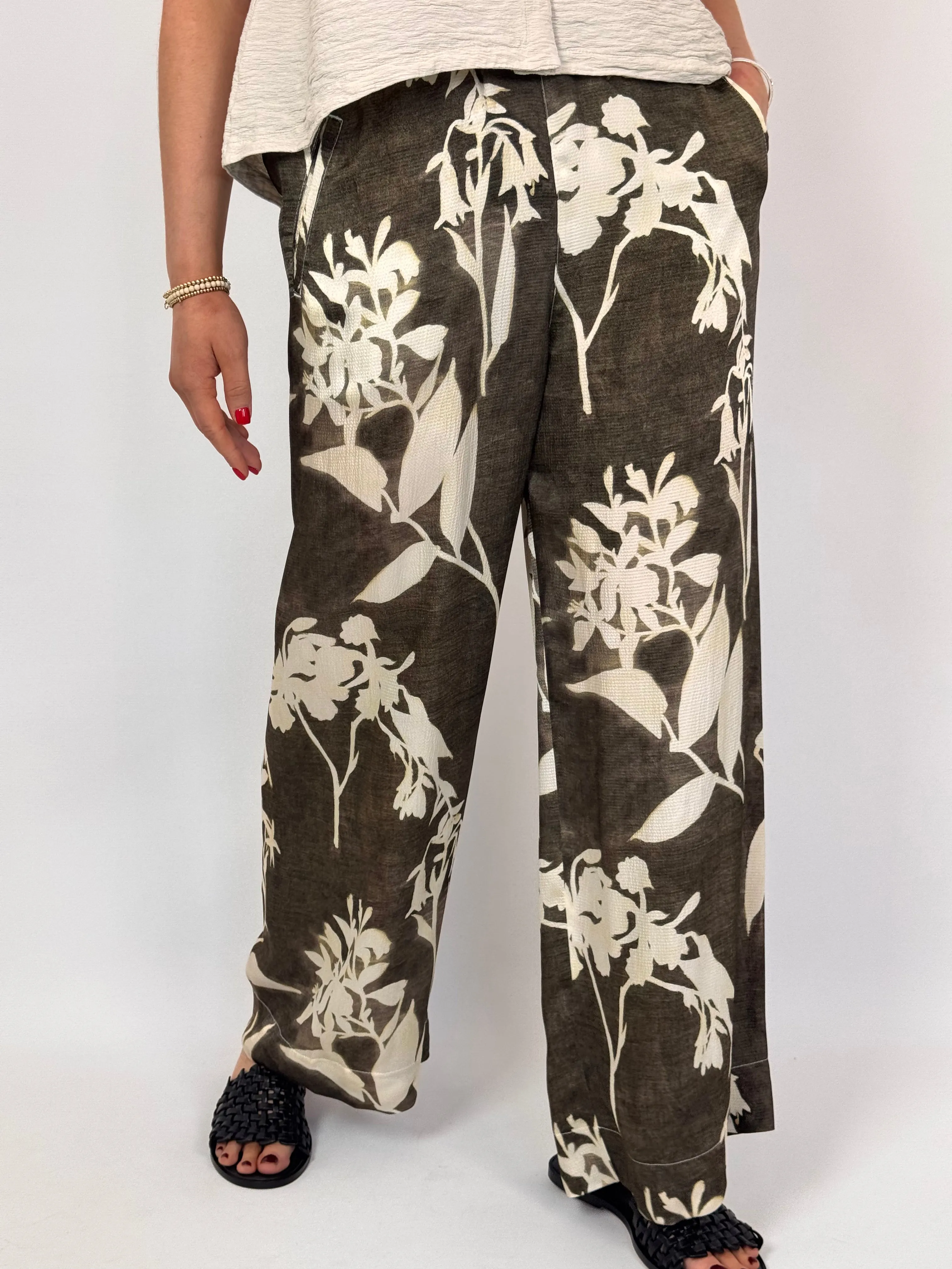 European Culture 06C0 Trousers Brown Print