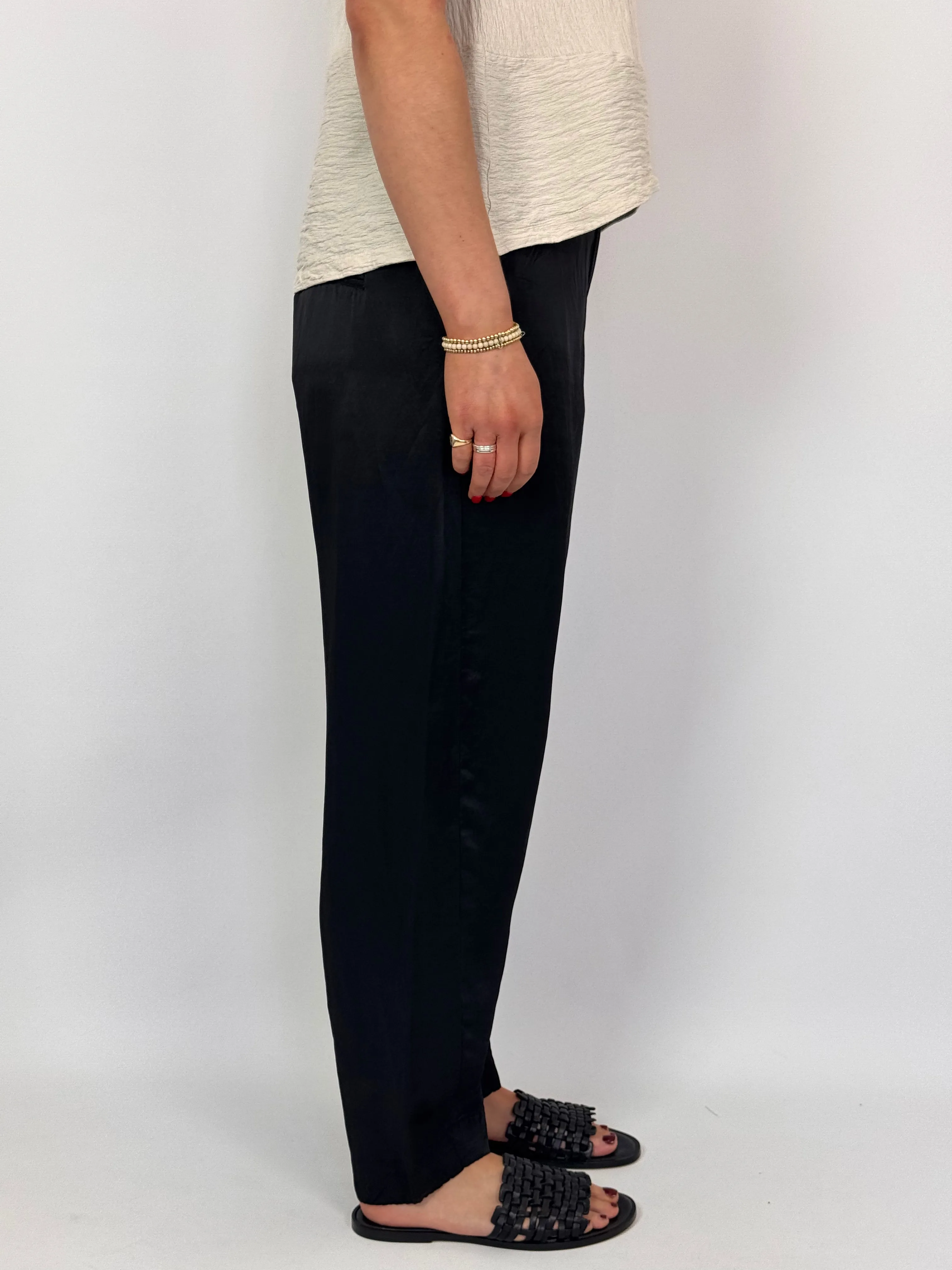 European Culture 06F0 Trousers Black