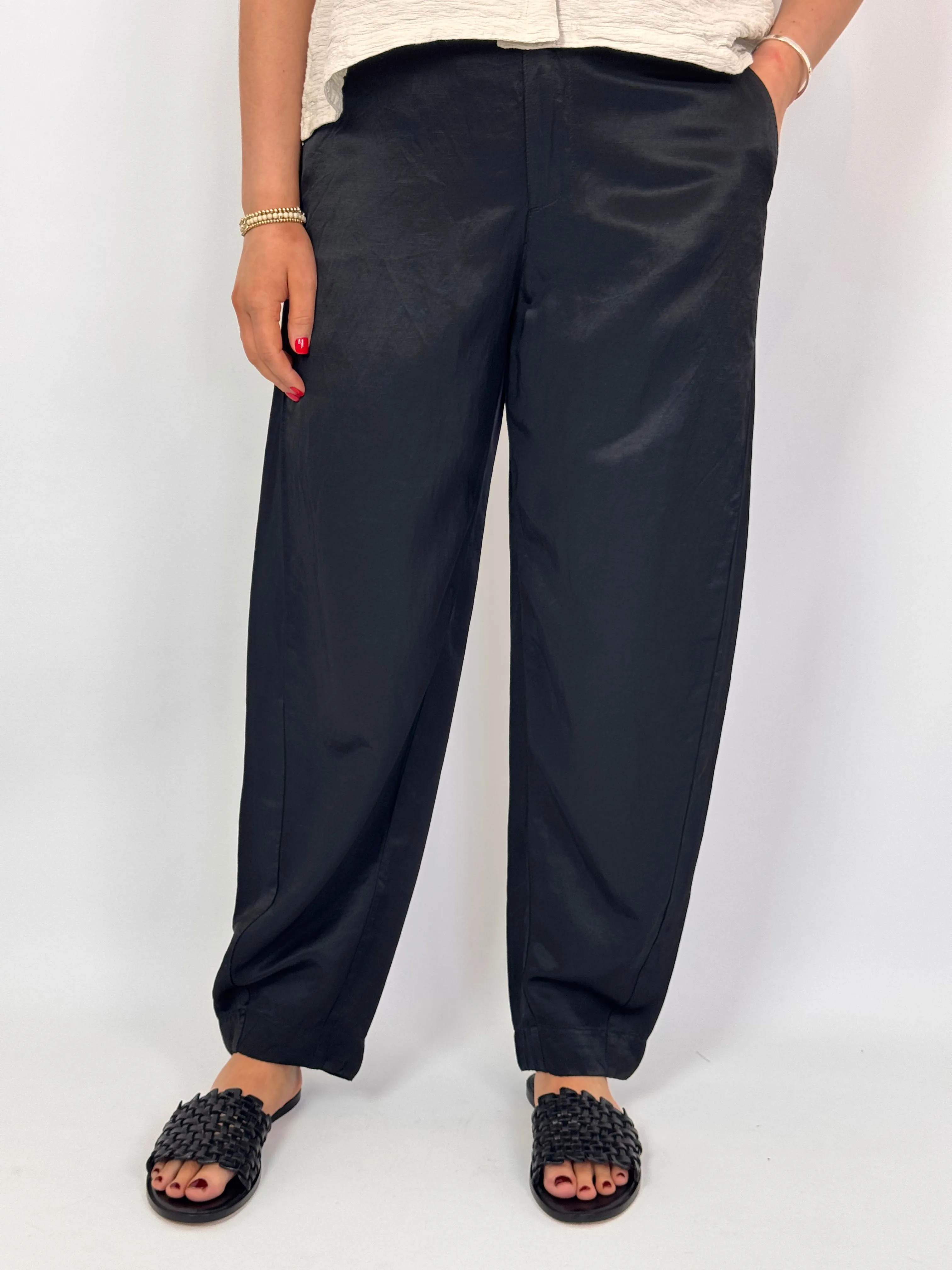 European Culture 06F0 Trousers Black