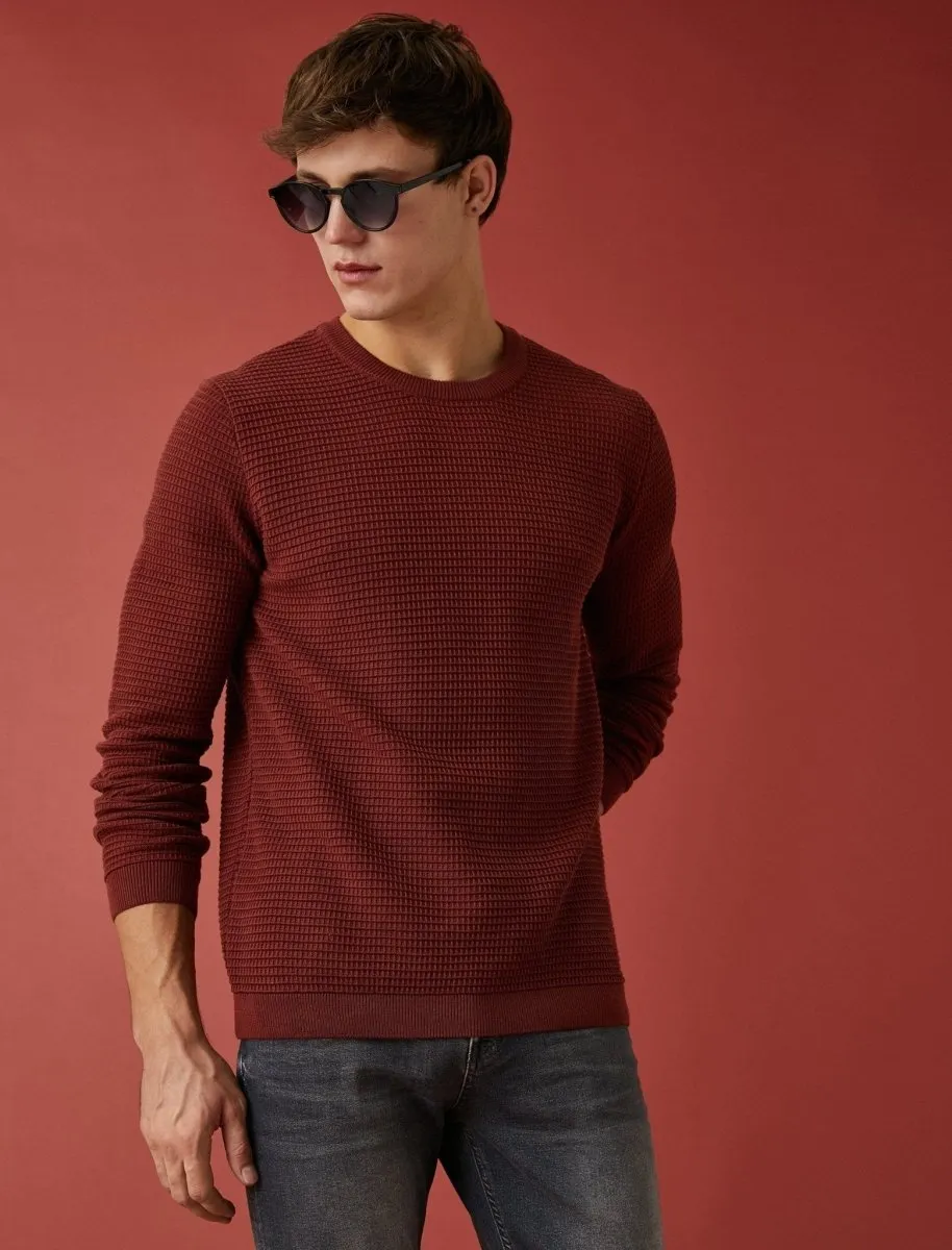 Waffle Knit Sweater in Brown